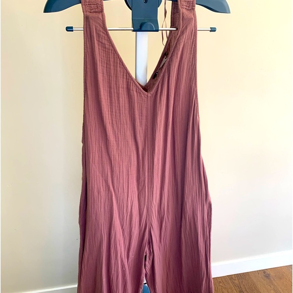 Romper - Picture 2 of 3